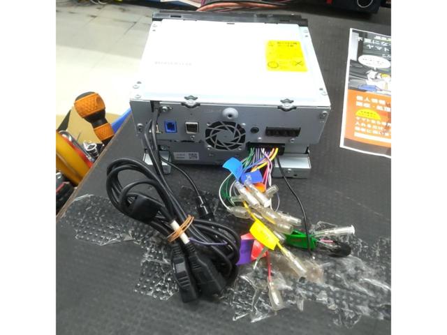 【KENWOOD】MDV-Z704