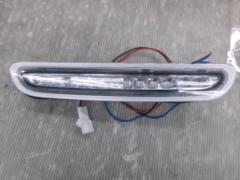 メーカー不明 LEDハイマウントランプ ハイエース/200系[1型～3型前期]
