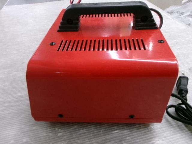 大自工業 Meltec SC650 バッテリー充電器 12Vバッテリー用