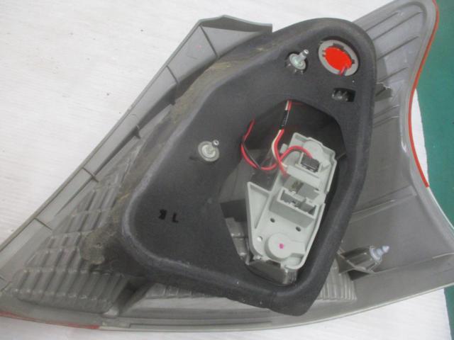 Toyota genuine
Vitz/NCP9# Late Model Genuine Parts
Tail lens
Right and left