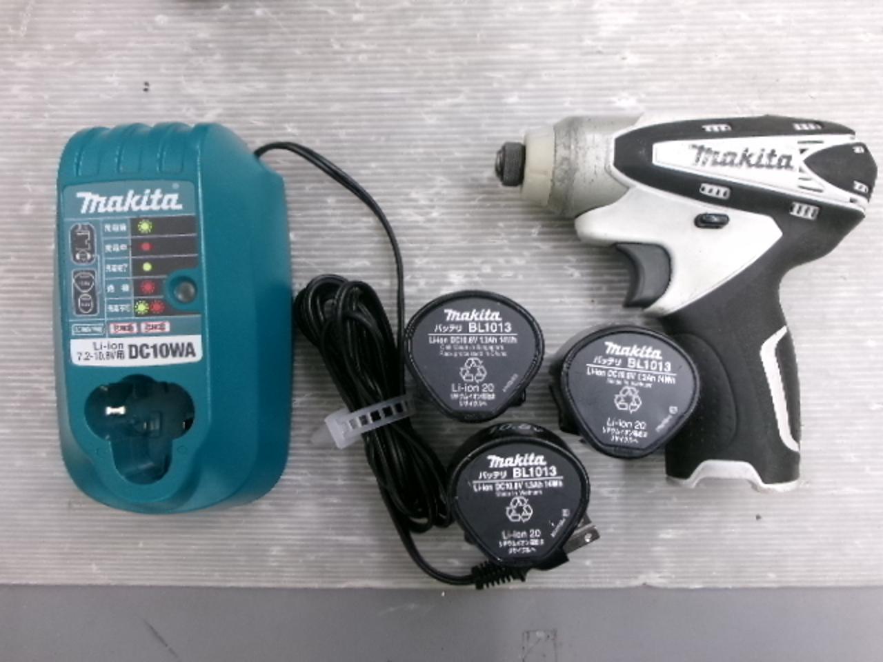 makita(マキタ) TD090D 10.8V充電式インパクトドライバ