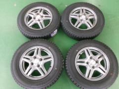 HOT STUFF(ホットスタッフ) WAREN(ヴァーレン) WR5 (4HOLE)  + GOODYEAR(グッドイヤー) ICE NAVI8