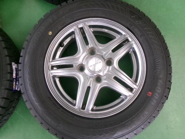 HOT STUFF(ホットスタッフ) WAREN(ヴァーレン) WR5 (4HOLE)  + GOODYEAR(グッドイヤー) ICE NAVI8