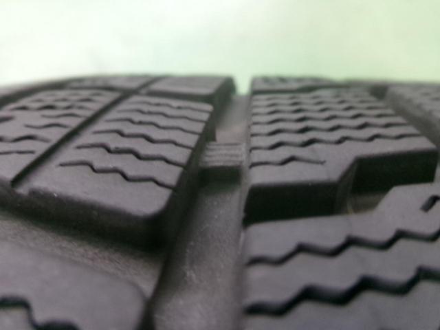 Bヤード JAPAN SANYO ZACK(ザック) JP-205+GOODYEAR ICENAVI7 215/45R17 87Q