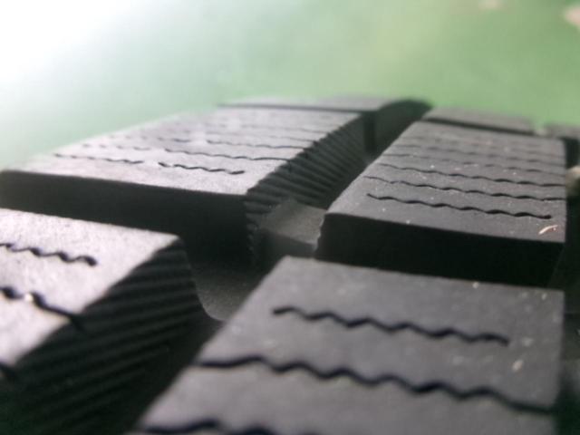 Bヤード BRIDGESTONE(ブリヂストン)GIRO YT6 + PRACTIVA ICE BP02 195/65R15