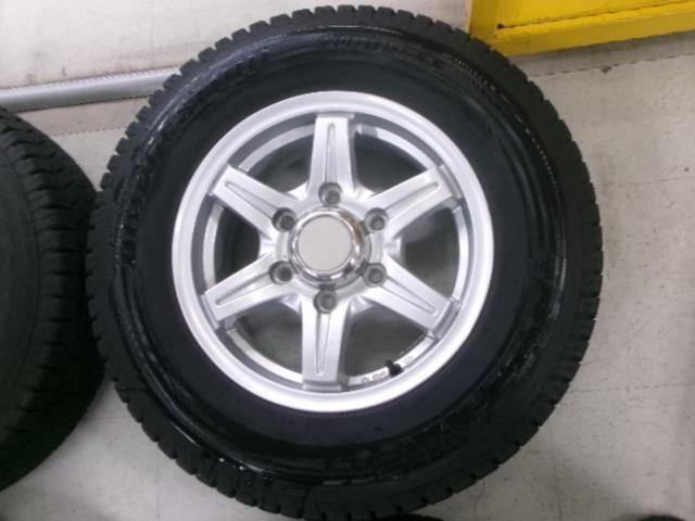 メーカー不明 6スポークアルミホイール+BRIDGESTONE BLIZZAK VL1 195/80R15 107/105L  LT