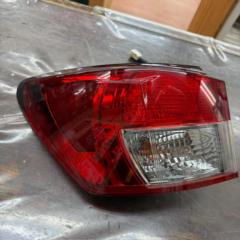 LEXUS IS-F USE20 前期純正テールレンズ 左アウターのみ ICHIKOH 53-40