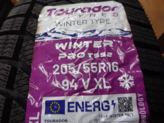 TOURADOR WINTER TSU2 205/55-16