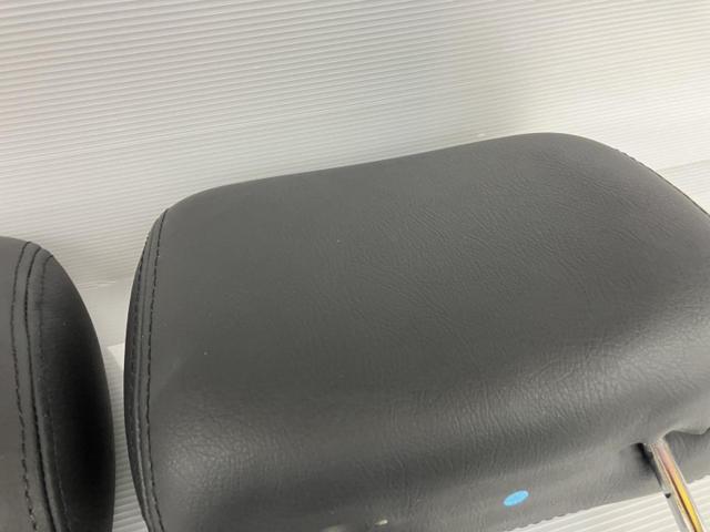 Unknown Manufacturer
7 inches headrest monitor
