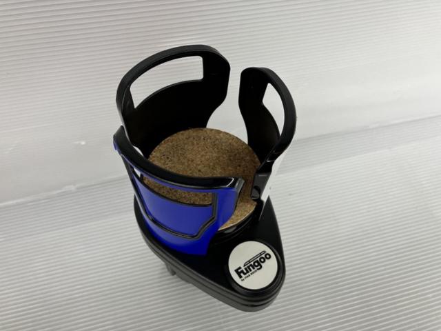 Fungoo
Moving cup holder