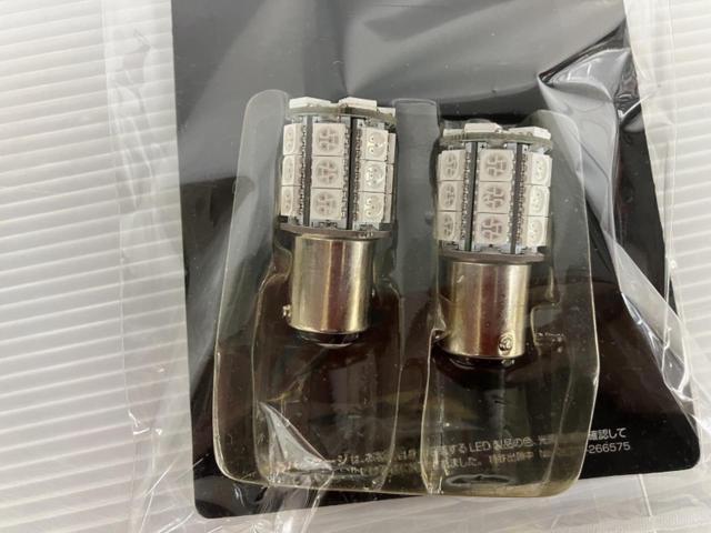 Fiber Work LEDバルブ ストップ&バッグランプ等  品番:FW-S2527R【S25ダブル (180°)】