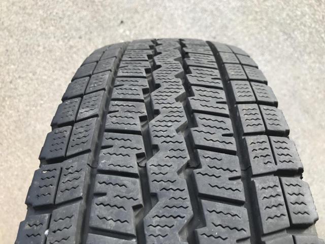 【黄】weds ADVENTURE KEELER FIELD + DUNLOP WINTERMAXX SV01 195/80R15 107/105L LT