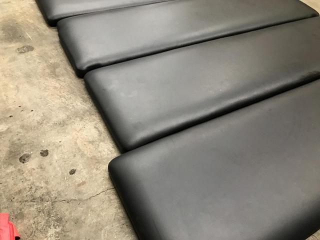 メーカー不明 ベッドキット用クッション【200系ハイエース ワイドボディ】