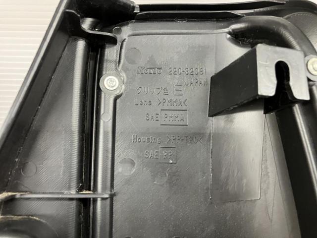 スズキ (SUZUKI) JB23W ジムニー 純正テール  品番:KOITO 220-32081