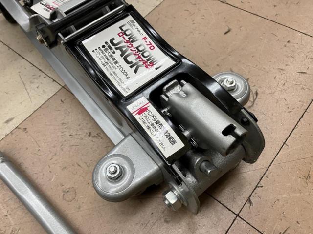 Meltec 油圧式ローダウンジャッキ 品番:F-70