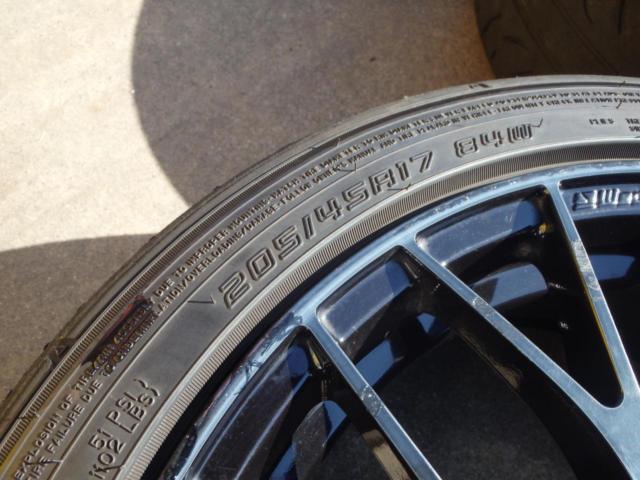 weds
WedsSport
SA-20R
+ DUNLOP
DIREZZA
ZⅢ
205 / 45R17
84W