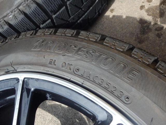 BRIDGESTONE ECO FORME CRS15+BRIDGESTONE ICEPARTNER 2  215/45R17 87Q