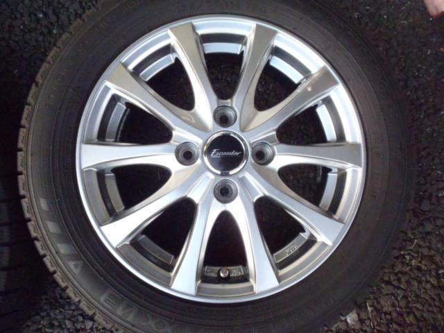 HOT STUFF Exceeder EX10+DUNLOP WINTERMAXX WM03 155/65R14 75Q
