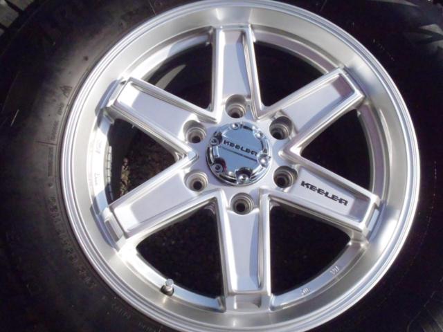 【黄】weds KEELER TACTICS+BRIDGESTONE BLIZZAK DM-V3 265/65R17 112Q