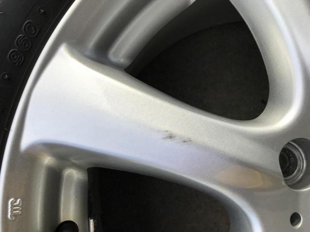 BRIDGESTONE FEID + BRIDGESTONE BLIZZAK VRX2 215/60R17 96Q