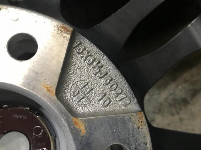 weds RIZLEY X7 + YOKOHAMA iceGUARD iG60 205/60R16 96Q