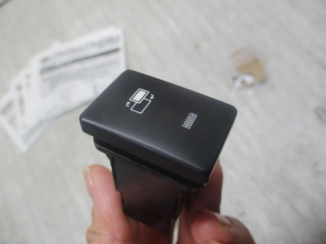 Datasystem
TTN-87DB-A
Built-in TV and navigation kit