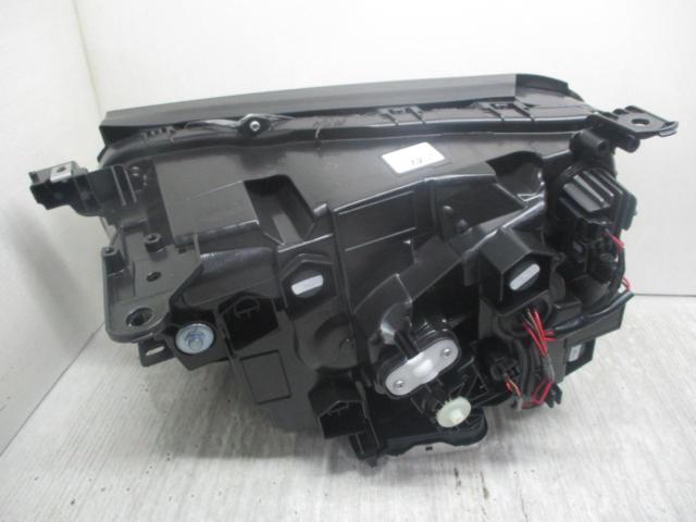 トヨタ純正 TRJ250 ランドクルーザー250純正 リフレクター式 LEDヘッドライト 【ICHIKOH 60-343】 (角目)