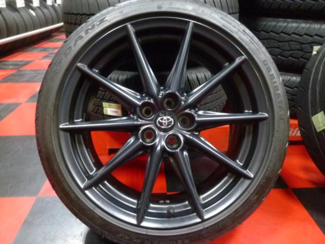 トヨタ純正 ZN8 GR86 RZグレード 純正アルミ + SHIBATIRE RYDANZ REVMAX R23