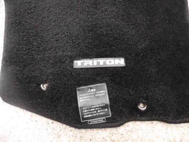 Mitsubishi genuine
Triton
Mat