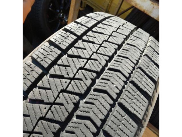 BRIDGESTONE BLIZZAK
VRX2