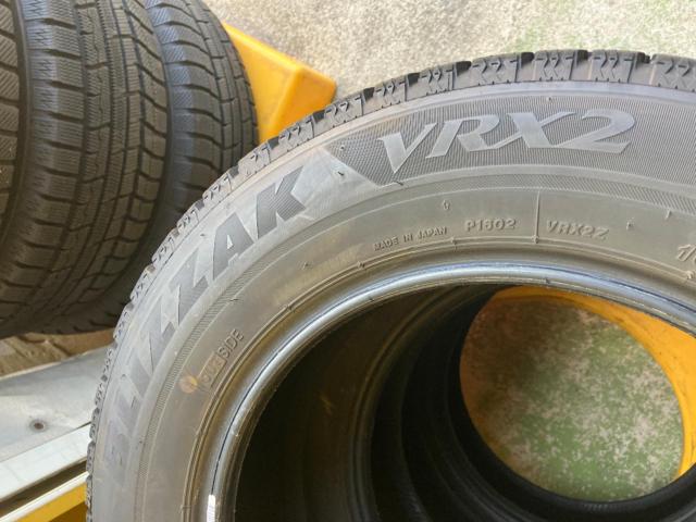 BRIDGESTONE BLIZZAK
VRX2