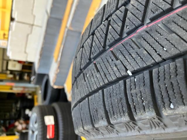 BRIDGESTONE BLIZZAK
VRX3