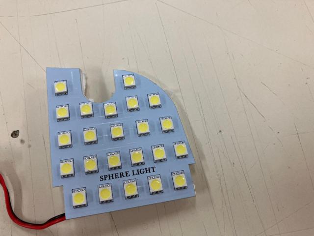 Unknown manufacturer BRZ
ZD8
LED lights are only available for the driver and passenger seats.