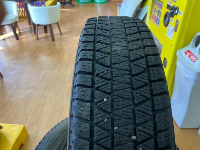 BRIDGESTONE BLIZZAK
DM-V3