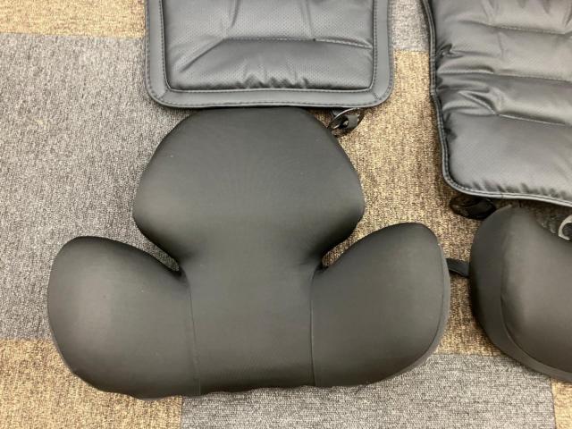 メーカー不明 汎用クッション