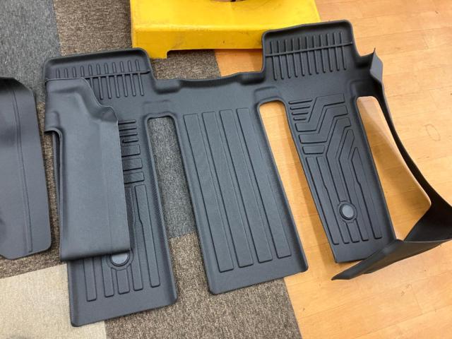 メーカー不明 3Dマット【90ヴォクシー】