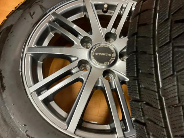 BRIDGESTONE (Bridgestone)
BR10
+
BRIDGESTONE (Bridgestone)
ICEPARTNER 2