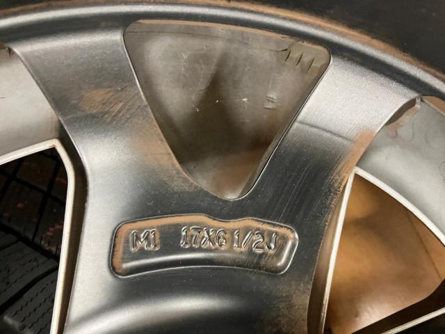 トヨタ純正(TOYOTA)  60系プリウス Uグレード純正ホイール  + BRIDGESTONE(ブリヂストン) 【2024年製特価】 VRX3