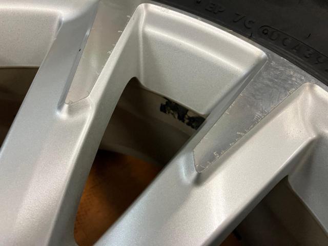 トヨタ ヴァンガード後期純正アルミホイール + BRIDGESTONE BLIZZAK DM-V3