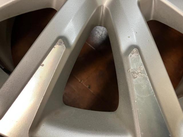 トヨタ ヴァンガード後期純正アルミホイール + BRIDGESTONE BLIZZAK DM-V3