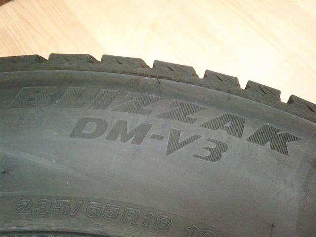 BRIDGESTONE BLIZZAK DM-V3