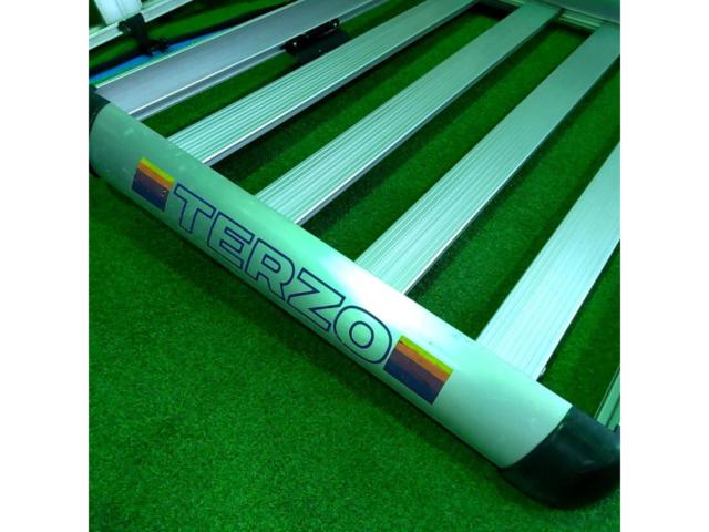 TERZO ルーフラック