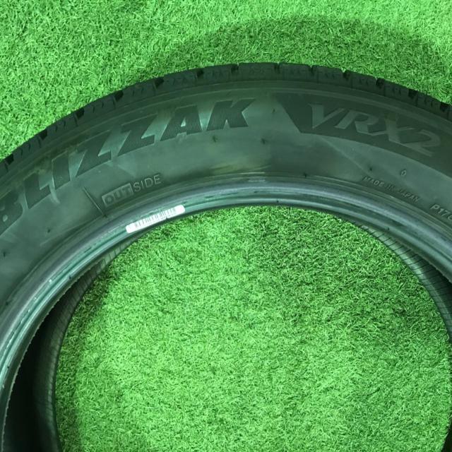 BRIDGESTONE BLIZZAK VRX2 175/60R16 2022年製