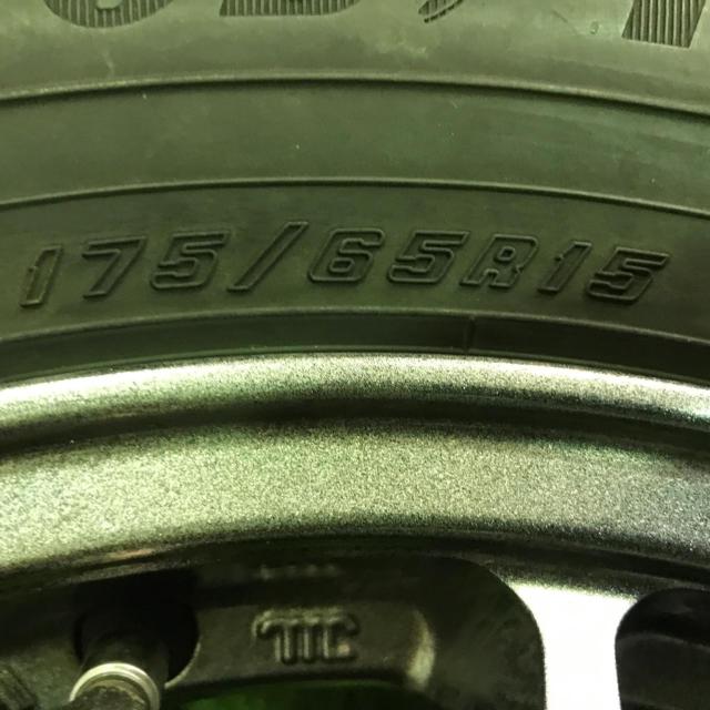 JAPAN SANYO ZACK(ザック)JP-202+GOODYEAR ICENAVI8 175/65R15 2023年製