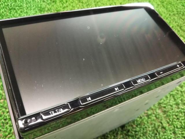ECLIPSEAVN-LBS01
Professional model *CD player and TV-less model