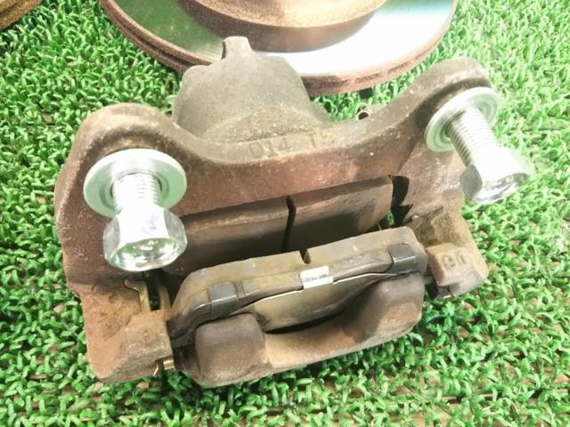 Daihatsu genuine
Copen
L880K
Genuine
Front caliper
+
Front rotor