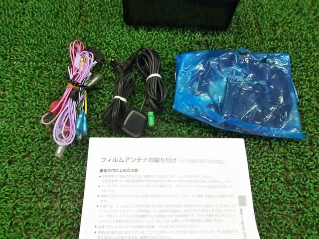 【carrozzeria】AVIC-RZ722  7インチ2DIN/フルセグ/DVD/CD/Bluetooth/SD/ラジオ/HDMI/メモリーナビ ☆未使用TVアンテナ☆