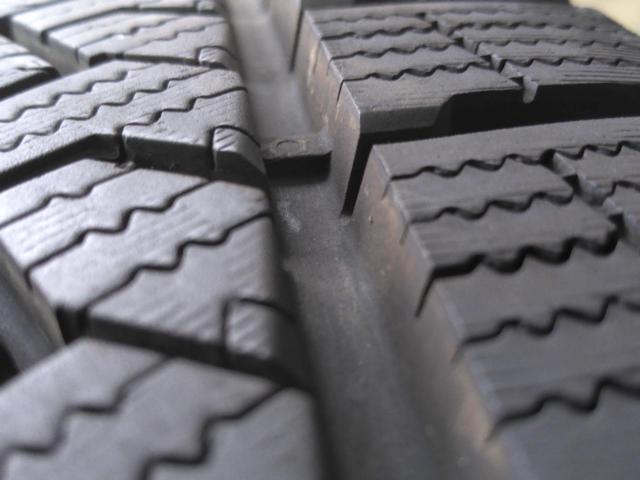【HOT STUFF(ホットスタッフ)】PRECIOUS(プレシャス) HM-3+【PIRELLI】ICE ZERO ASIMMETRICO