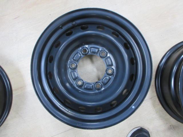 【トヨタ純正】 ハイエース 純正スチールホイール