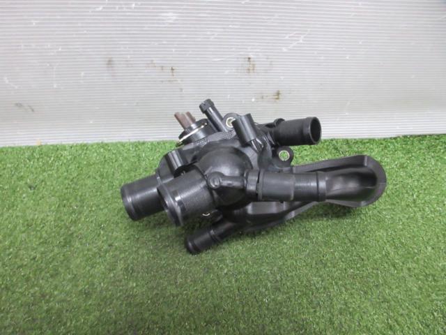 MINI純正 ミニクーパーS 純正 サーモスタットハウジング
